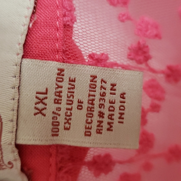 Pink high-low sleevless blouse - Picture 6 of 6